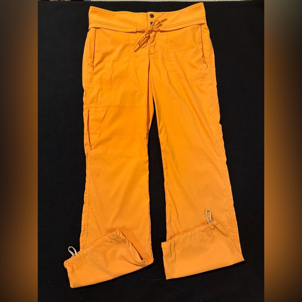 Fabletics Women’s Orange Button Closure Zipper Pockets‎ Size Small